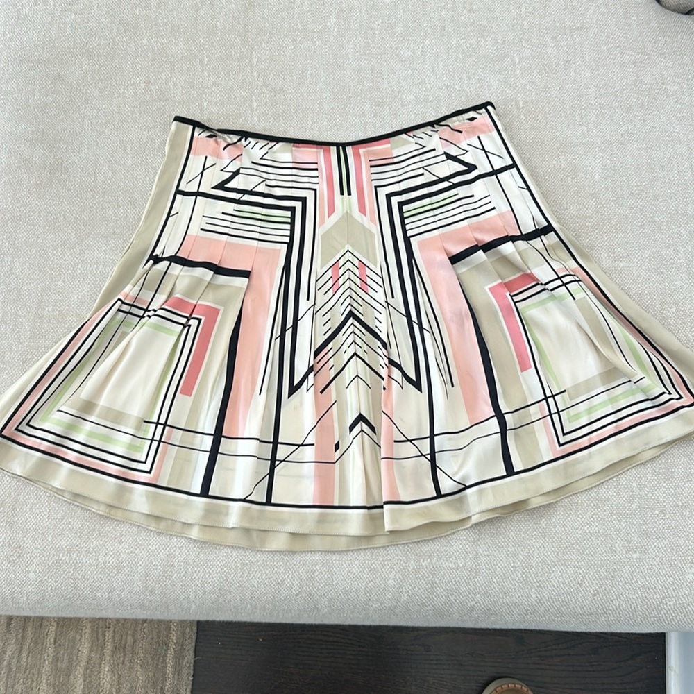 🩷💚 Elie Tahari Geometric Skirt. size 8.